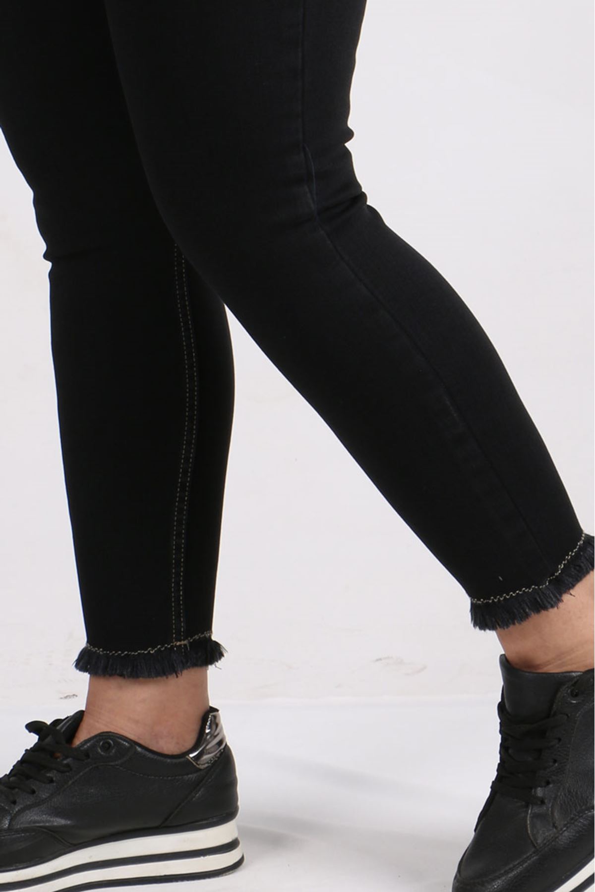 9138 Plus Size Elastic Waist Skinny Leg Jeans - Black