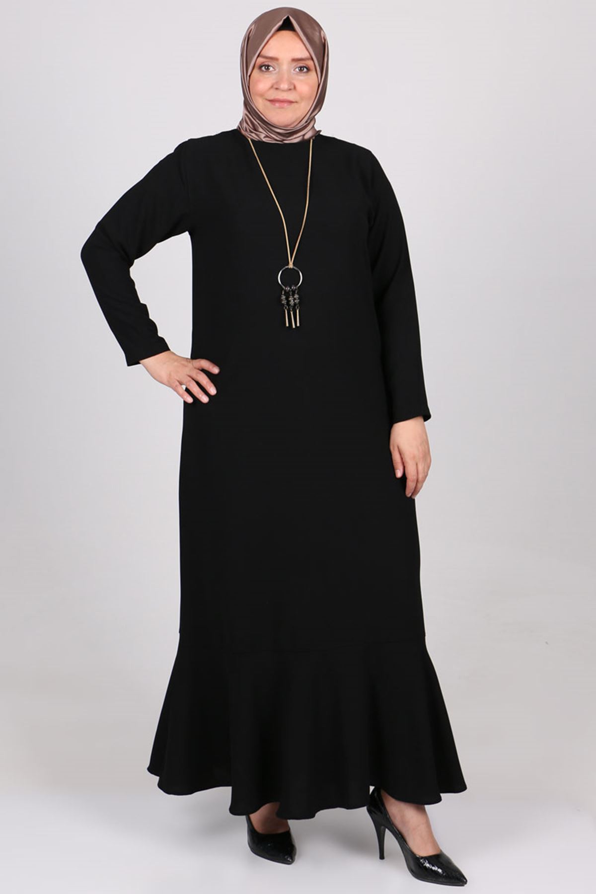 22018 Büyük Beden Etek Ucu Volanlı Krep Elbise - Siyah