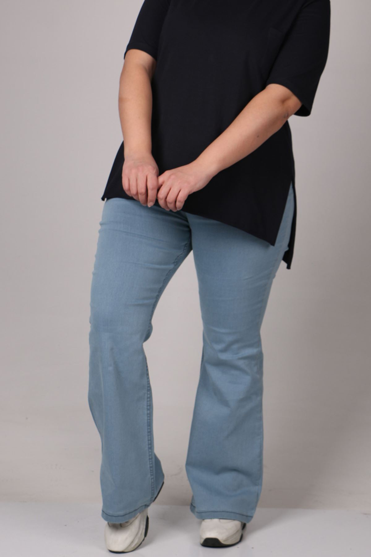 9137 Plus Size Elastic Waist Flared Jeans - Dark Navy Blue