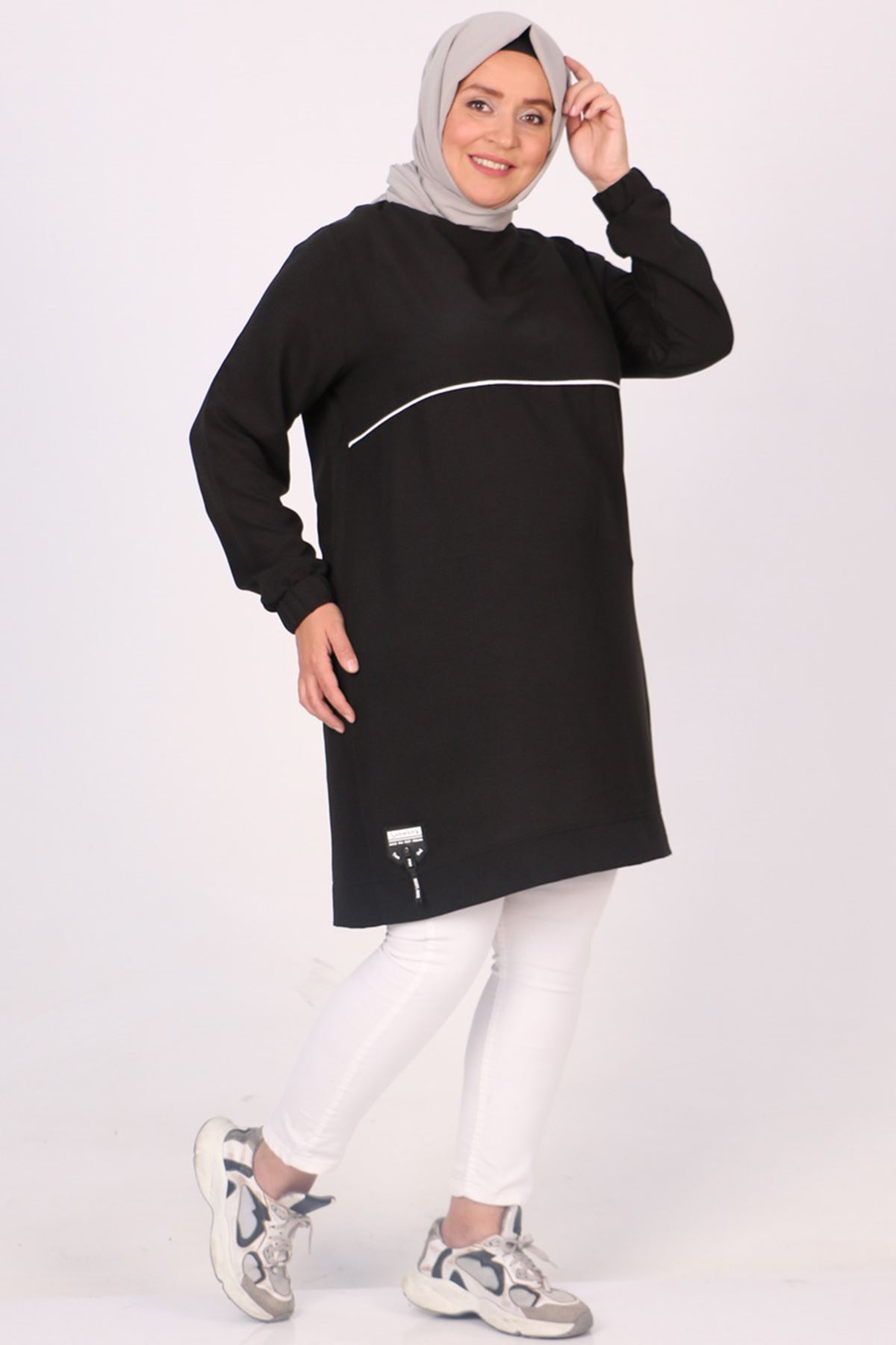 38008 Large Size Miracle Tunic With Split Line -Black