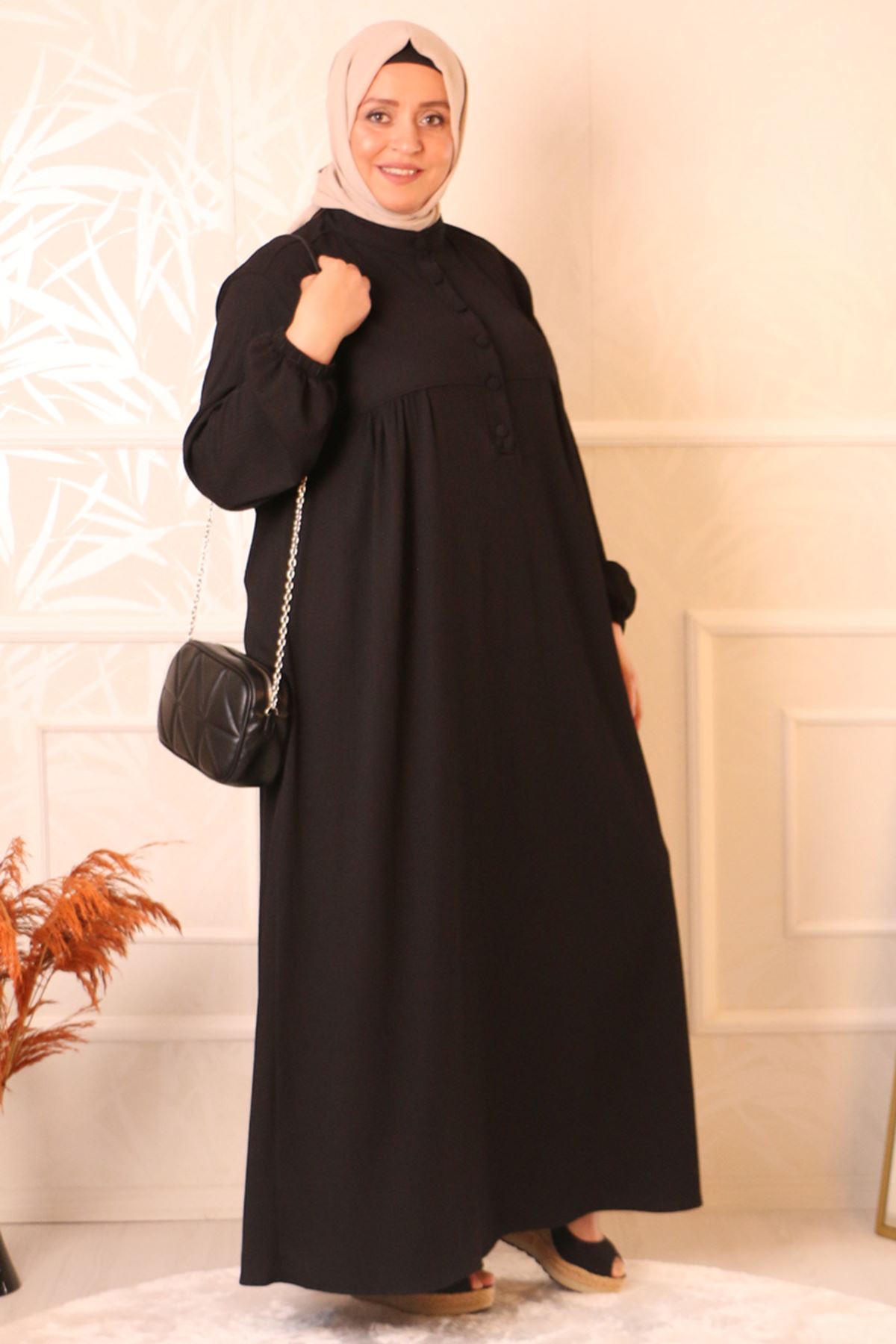32023 Plus Size Front Pleated Crepe Dress -Black