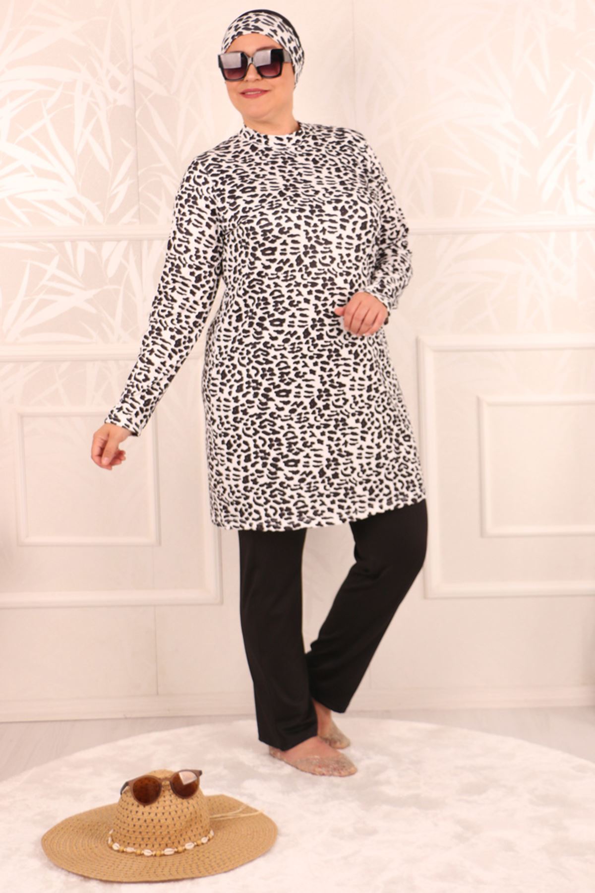 1711 Plus Size Long Sleeve Hijab Swimsuit Set - Black Leopard