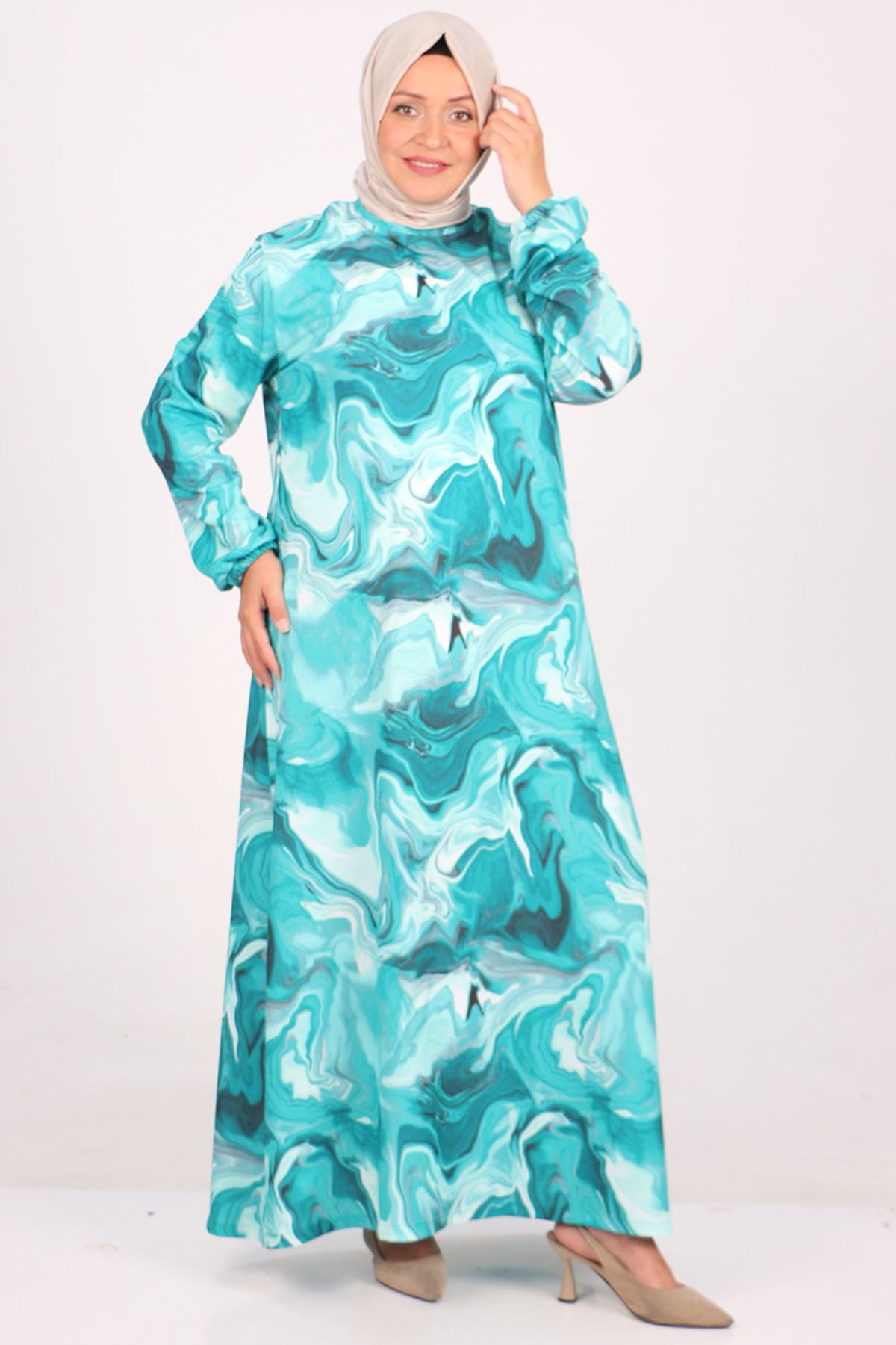 32025 Plus Size Crepe Dress - Patterned Emerald