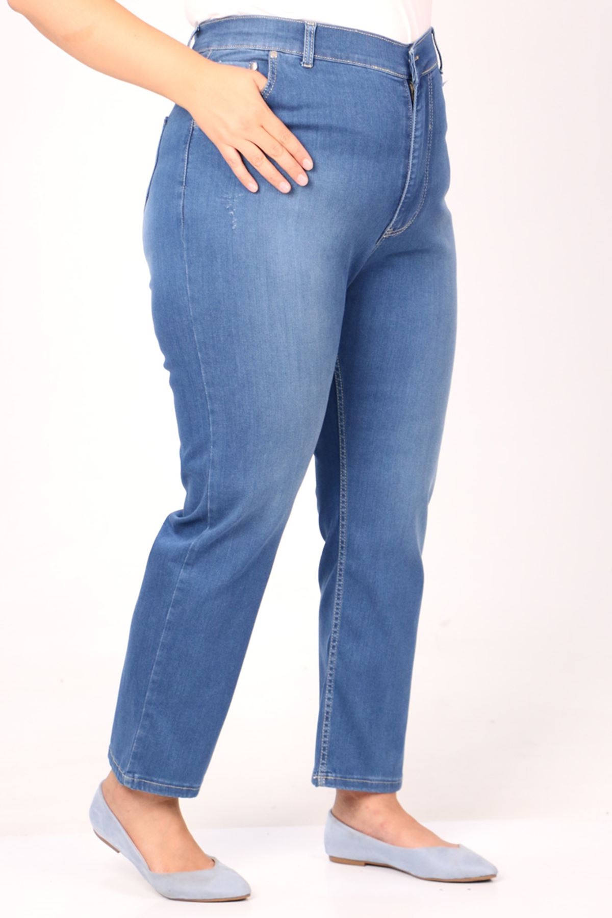 9185-1 Büyük Beden Boru Paça Taşlı Tırnaklı Kot Pantolon - Mavi