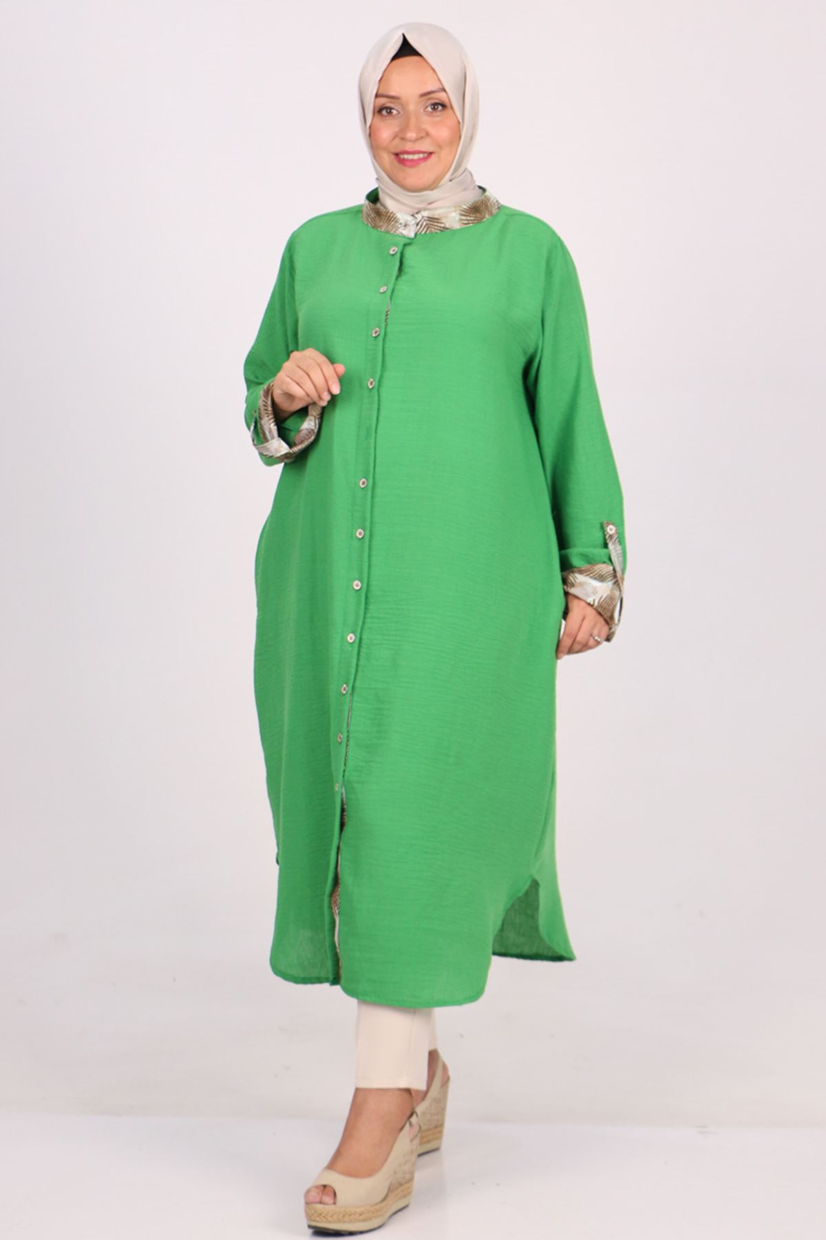 38078 Large Size Linen Shirt With Garnish -Green