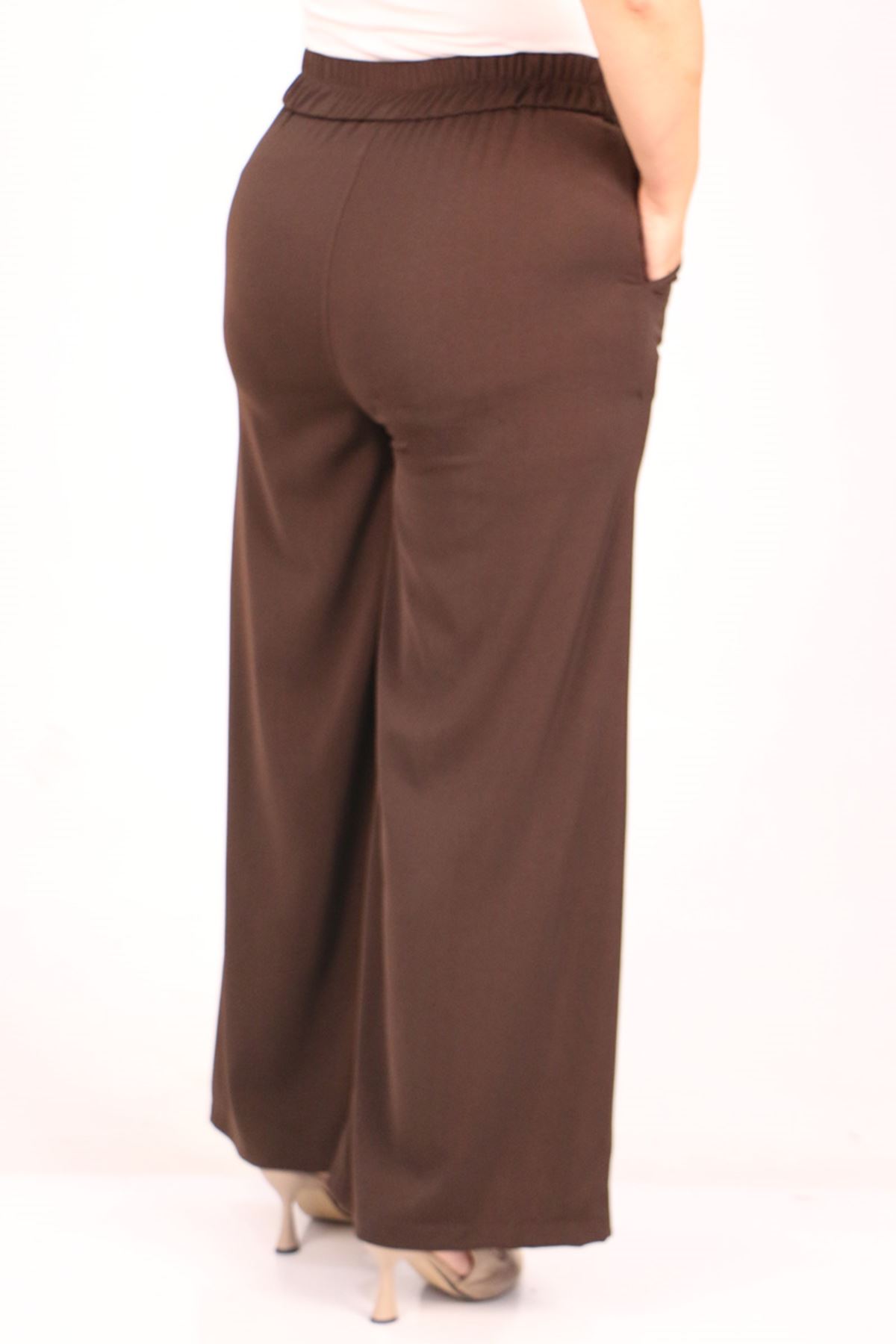 39037 Plus Size Aspen Elastic Waist Trousers - Brown