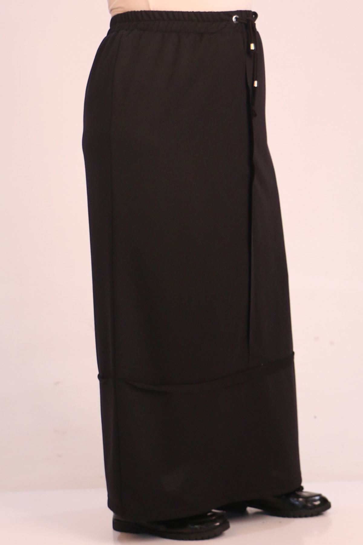 35004 Large Size Two Thread Piece Skirt-Black