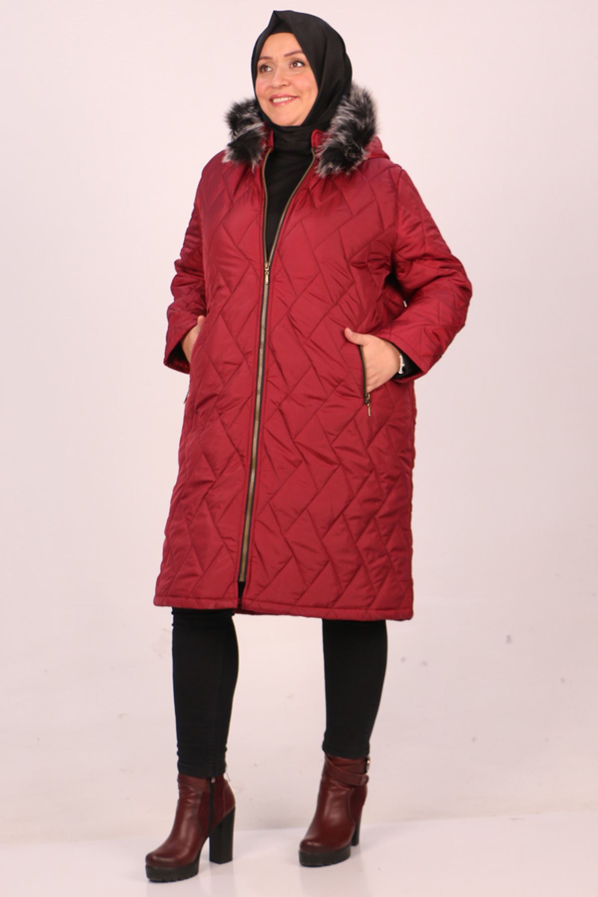 33037 Plus Size Removable Hooded Quilted Jacket-Burgundy