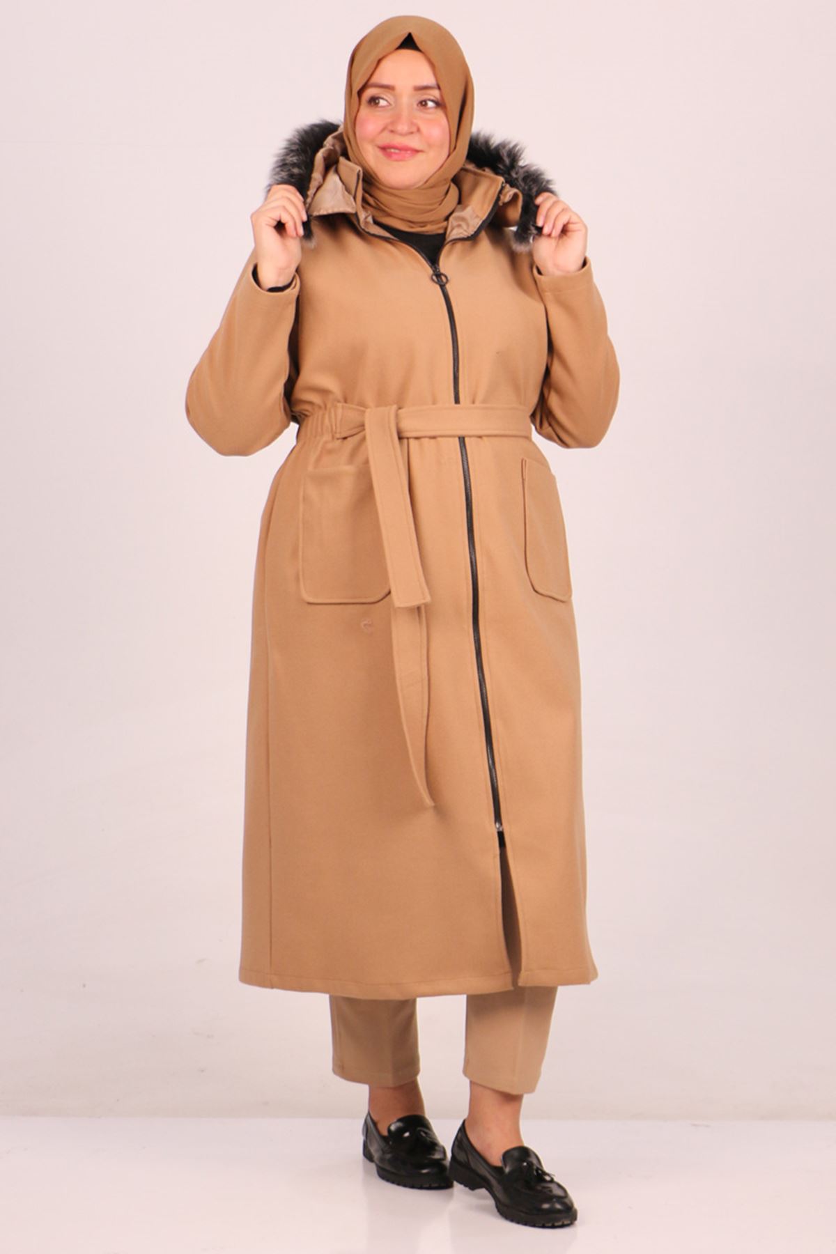33077 Large Size Removable Hooded Coat-Mink