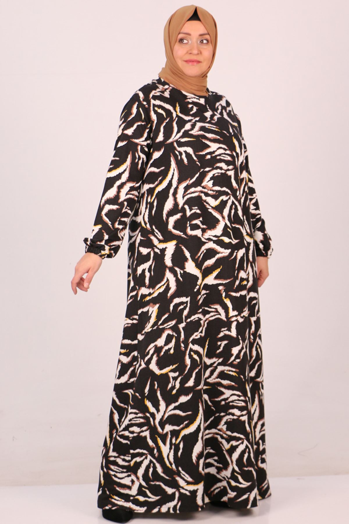 42006 Plus Size Crystal Dress with Elastic Sleeves-Black