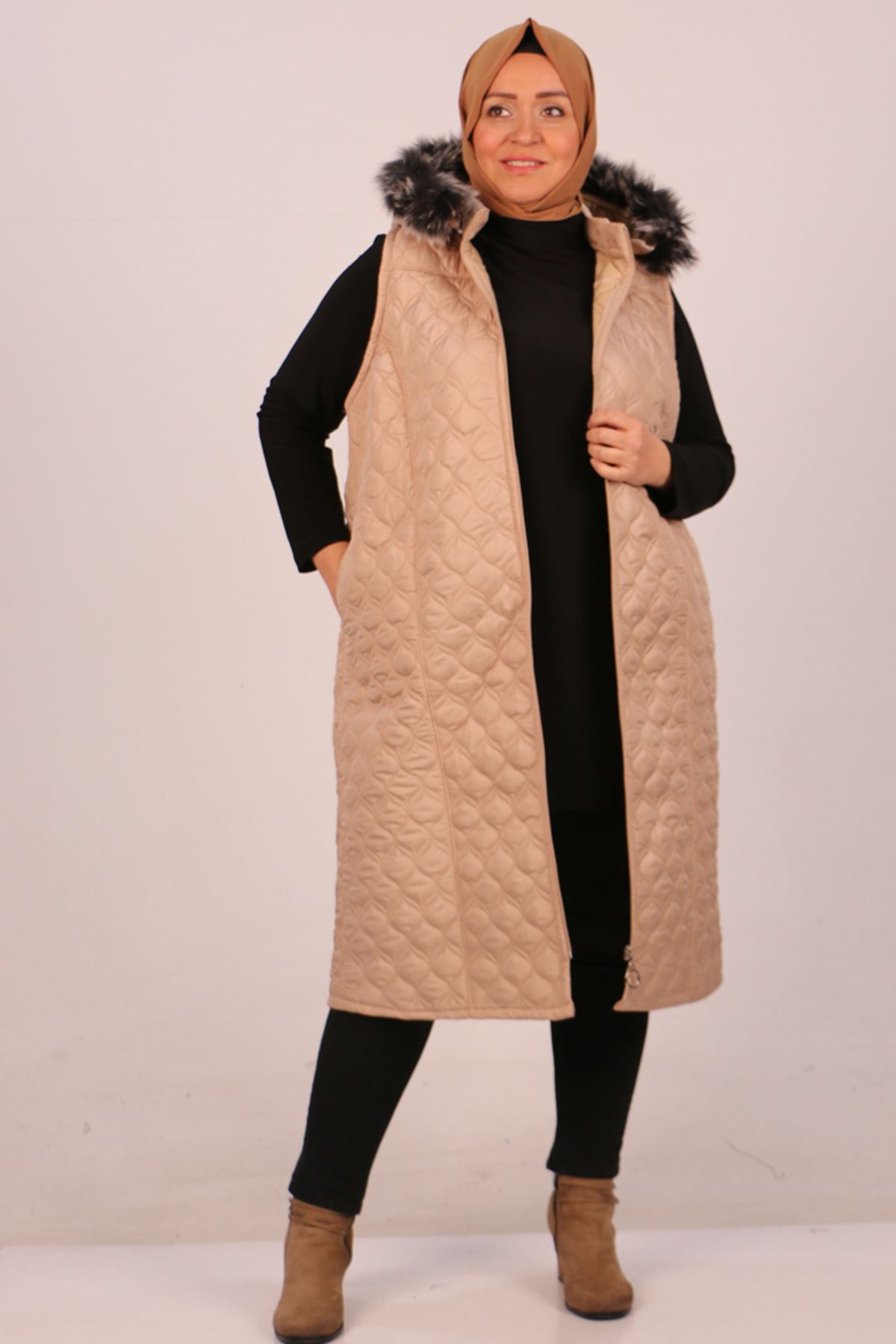34028 Large Size Quilted Removable Hooded Vest-Beige