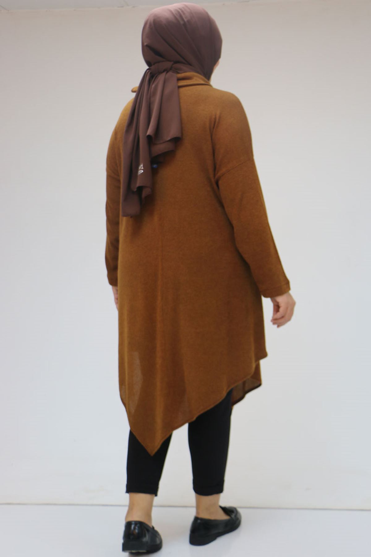 48095 Büyük Beden Yakası Fermuar Detaylı Mir Tunik - Taba