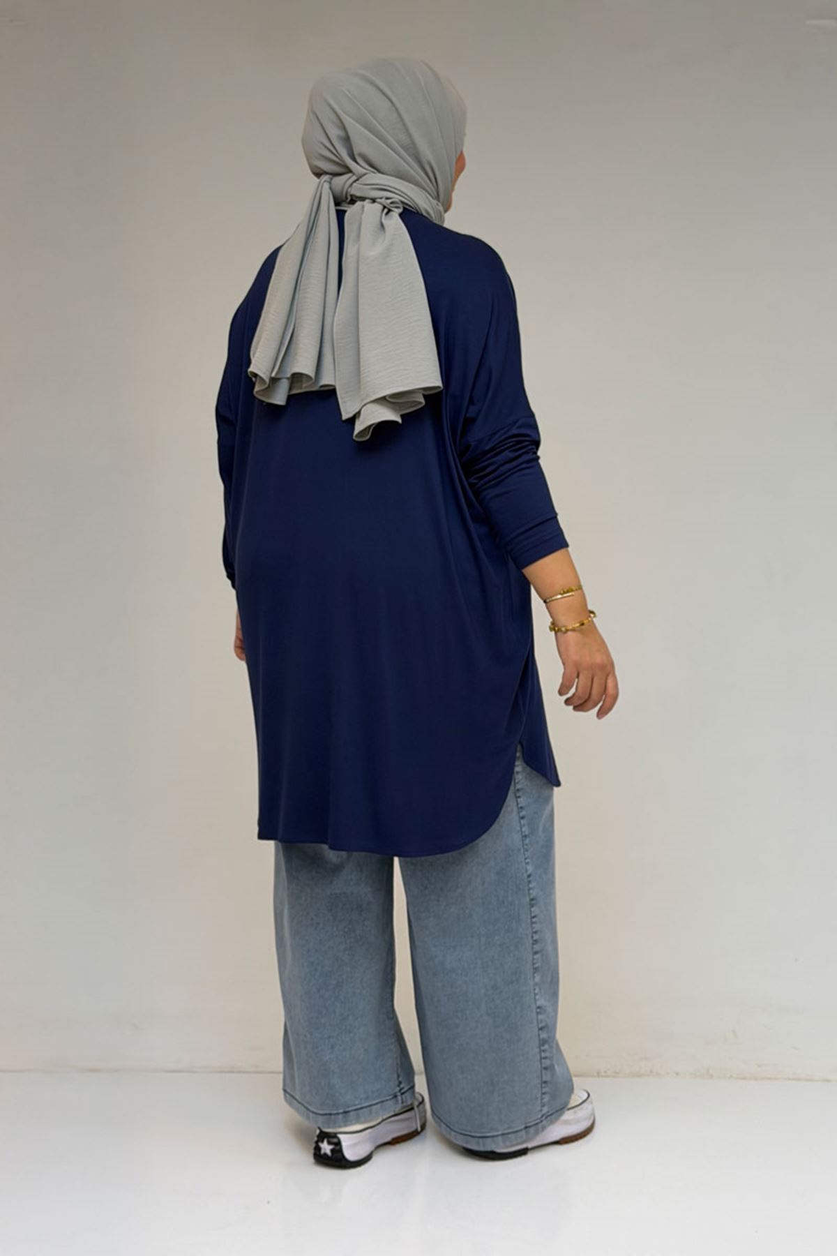 8180 تونيك بأزرار مقاس كبير -  لون القهوة 