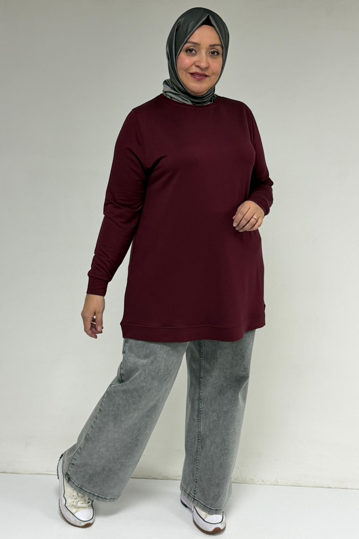 D-58170 Büyük Beden Eteği Kendi Kumaşından Ribanalı Kristal Tunik - Bordo 