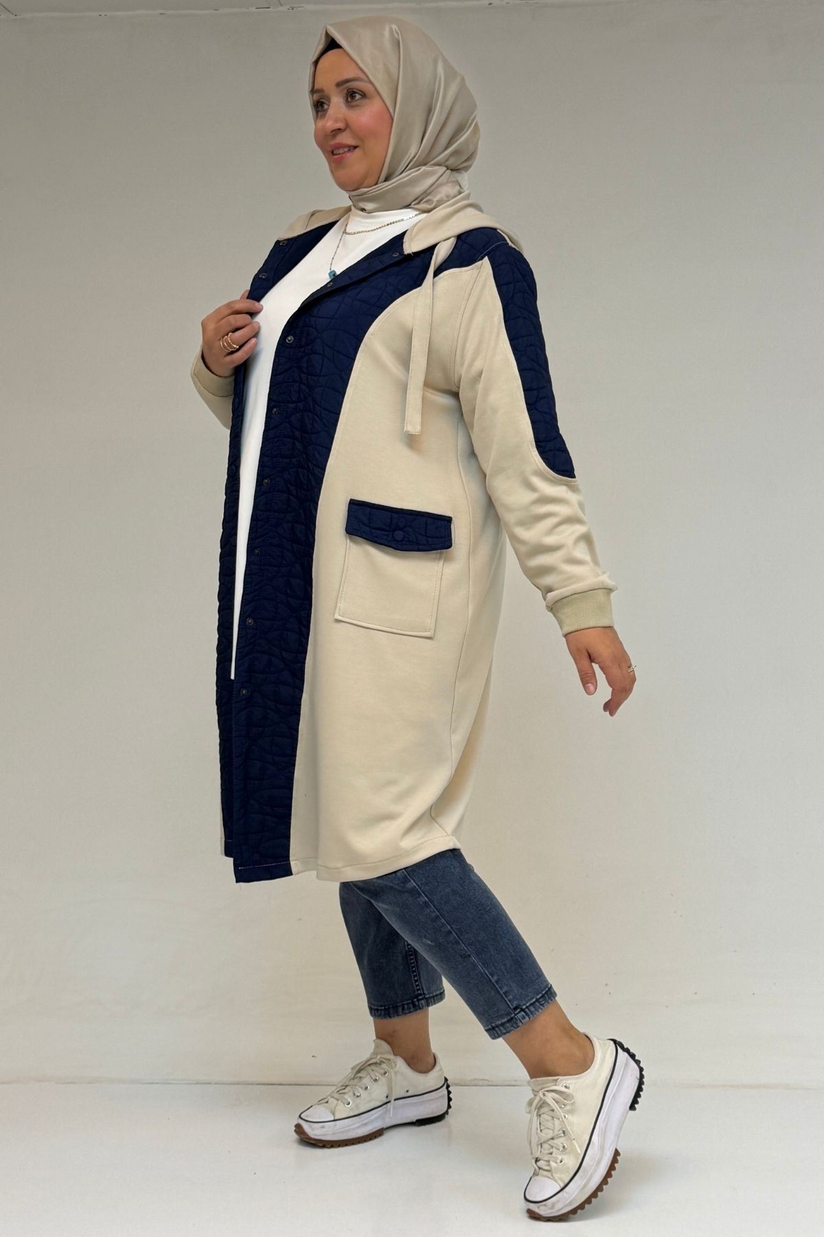 53030  Büyük Beden Kapşonlu Cepli Kapitone-Modal Kap - İndigo-Bej