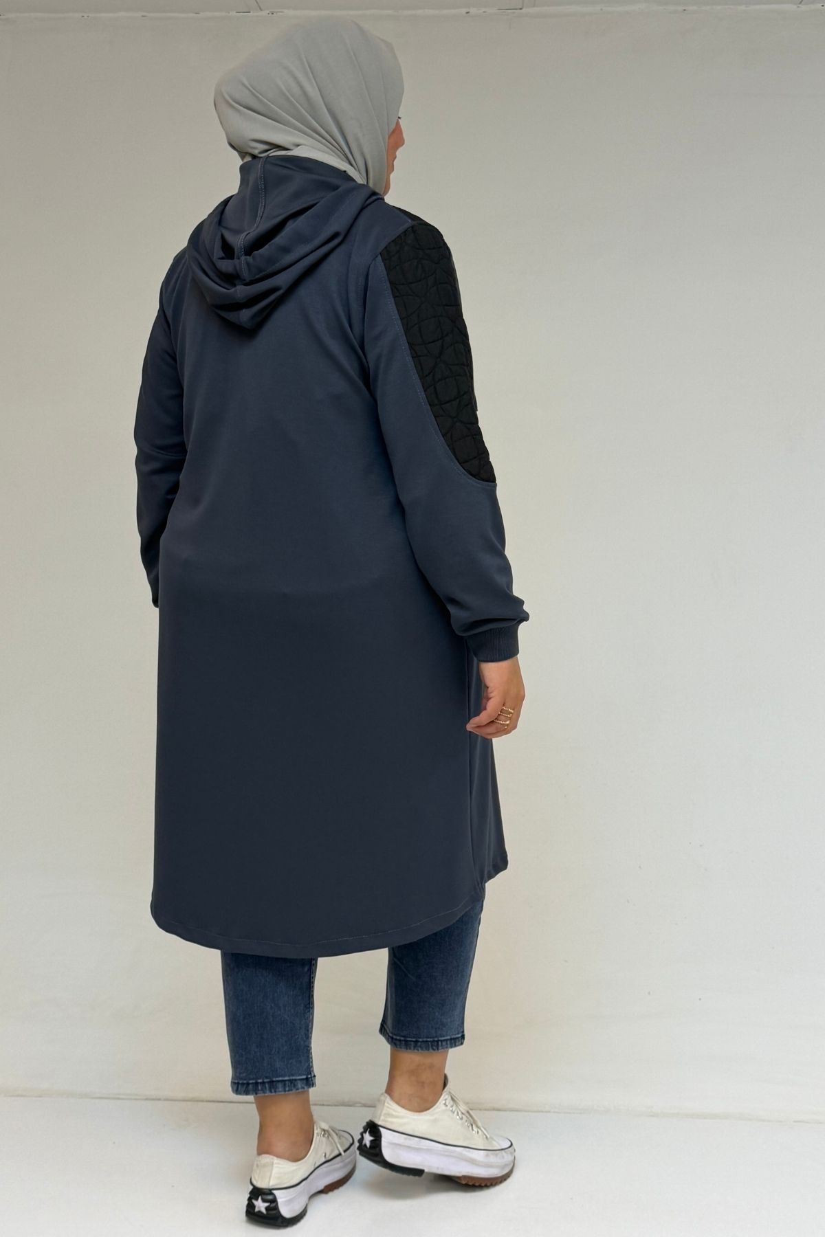 53030  Büyük Beden Kapşonlu Cepli Kapitone-Modal Kap - Siyah-Antrasit