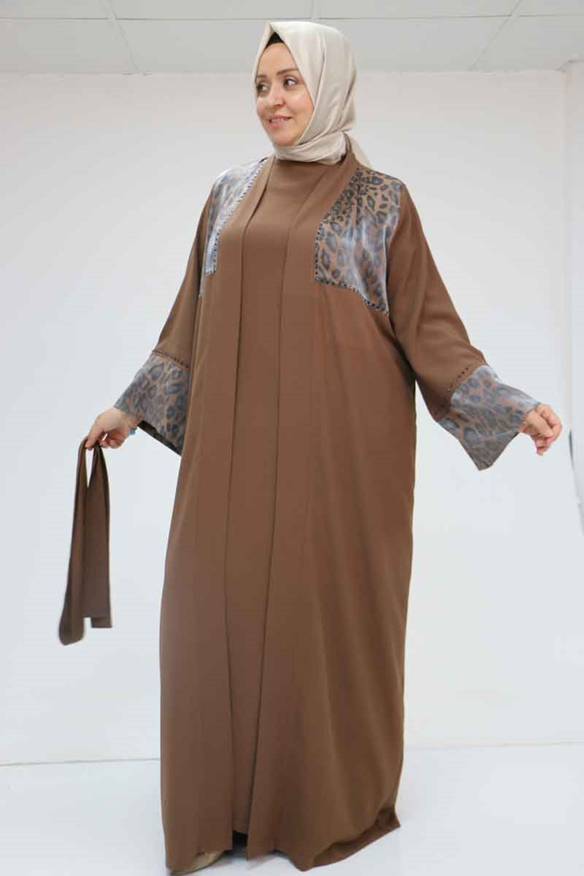 D-57207 Büyük Beden Garni Detaylı Etamin Elbiseli Abaya - Kahve