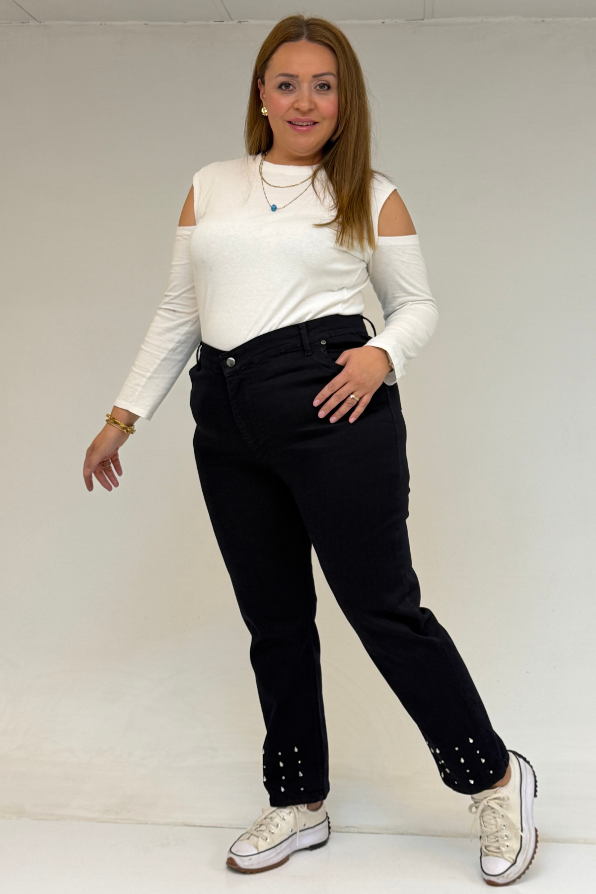 59044 Büyük Beden Paçası Taş Detaylı Boru Paça Kot Pantolon - Siyah