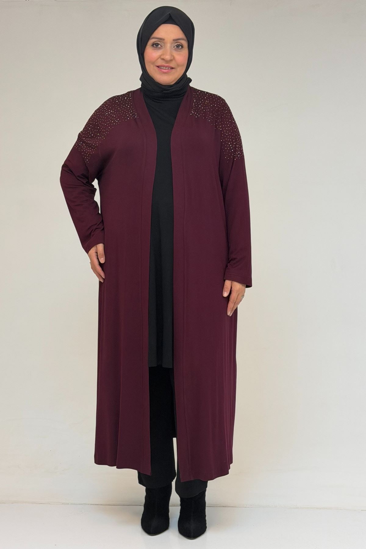 53069 Büyük Beden Omzu Taş Detaylı Penye Tunik - Bordo