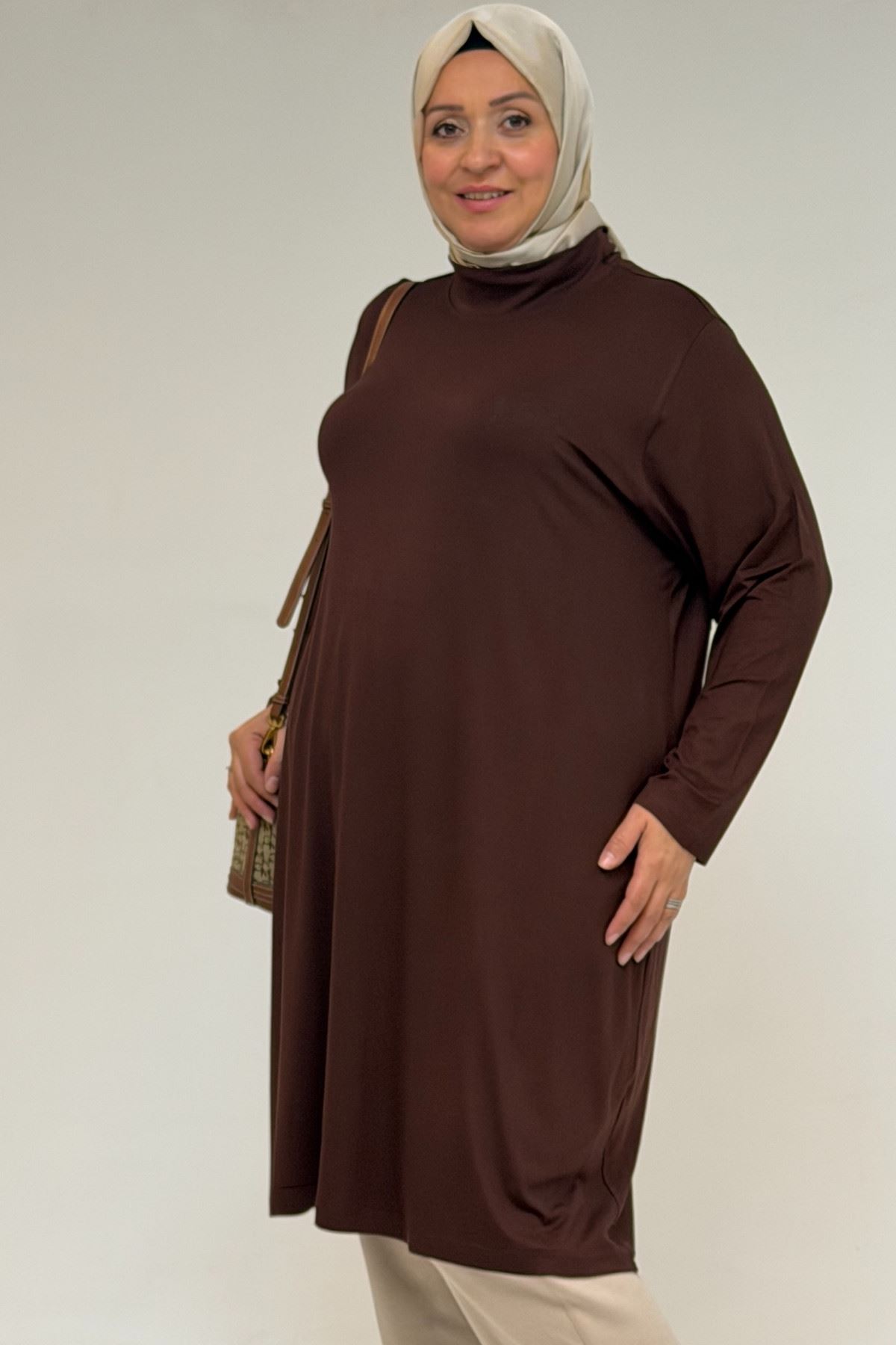 58175 Büyük Beden Boğazlı Yaka Basic Penye Tunik - Kahve