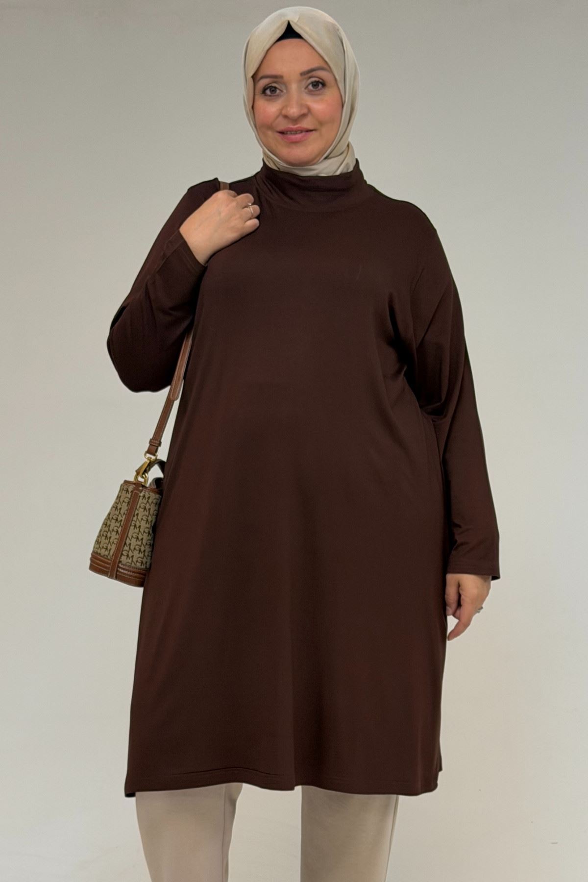 58175 Büyük Beden Boğazlı Yaka Basic Penye Tunik - Kahve