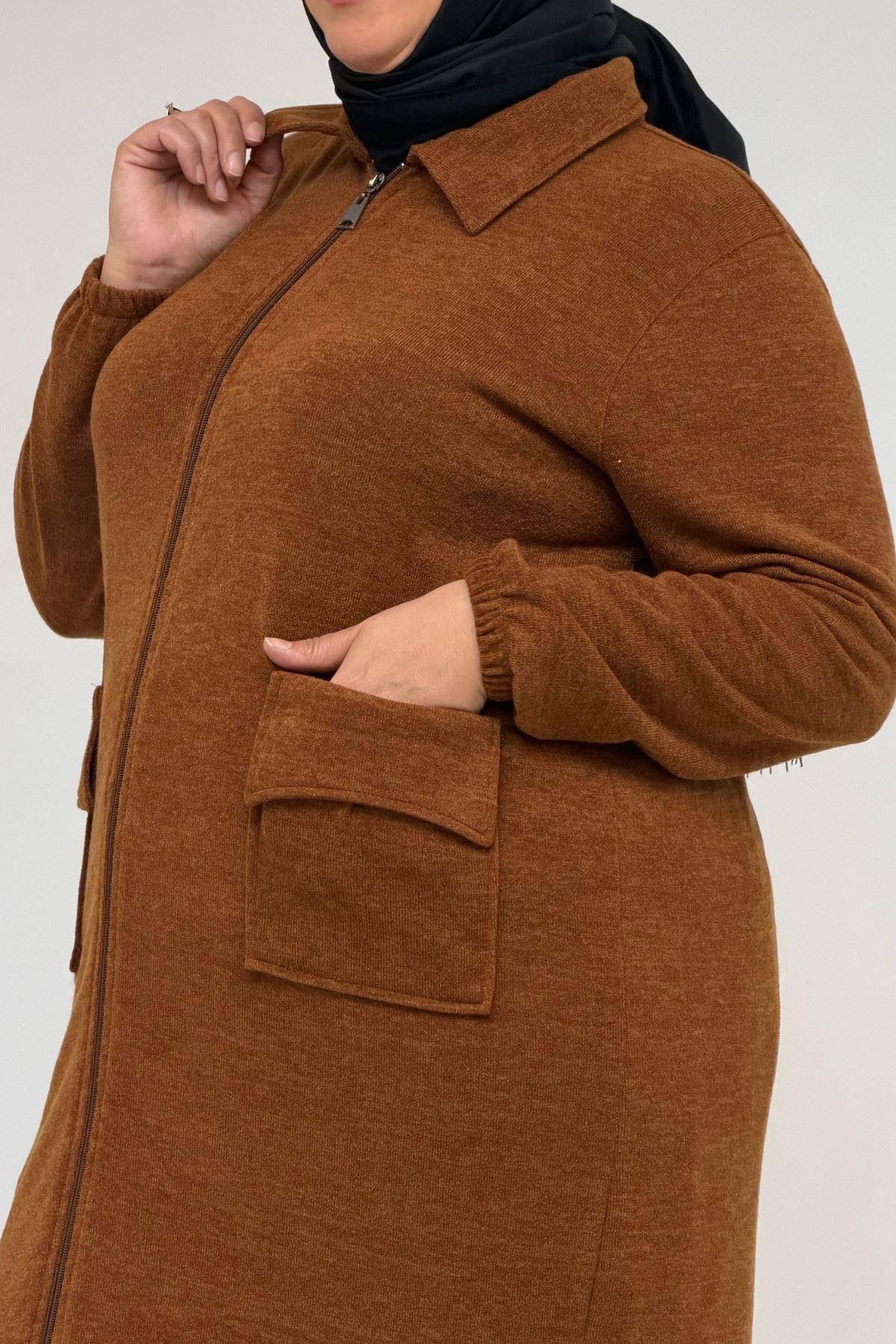 53064 Büyük Beden Fermuarlı Detaylı Mir Ceket - Taba