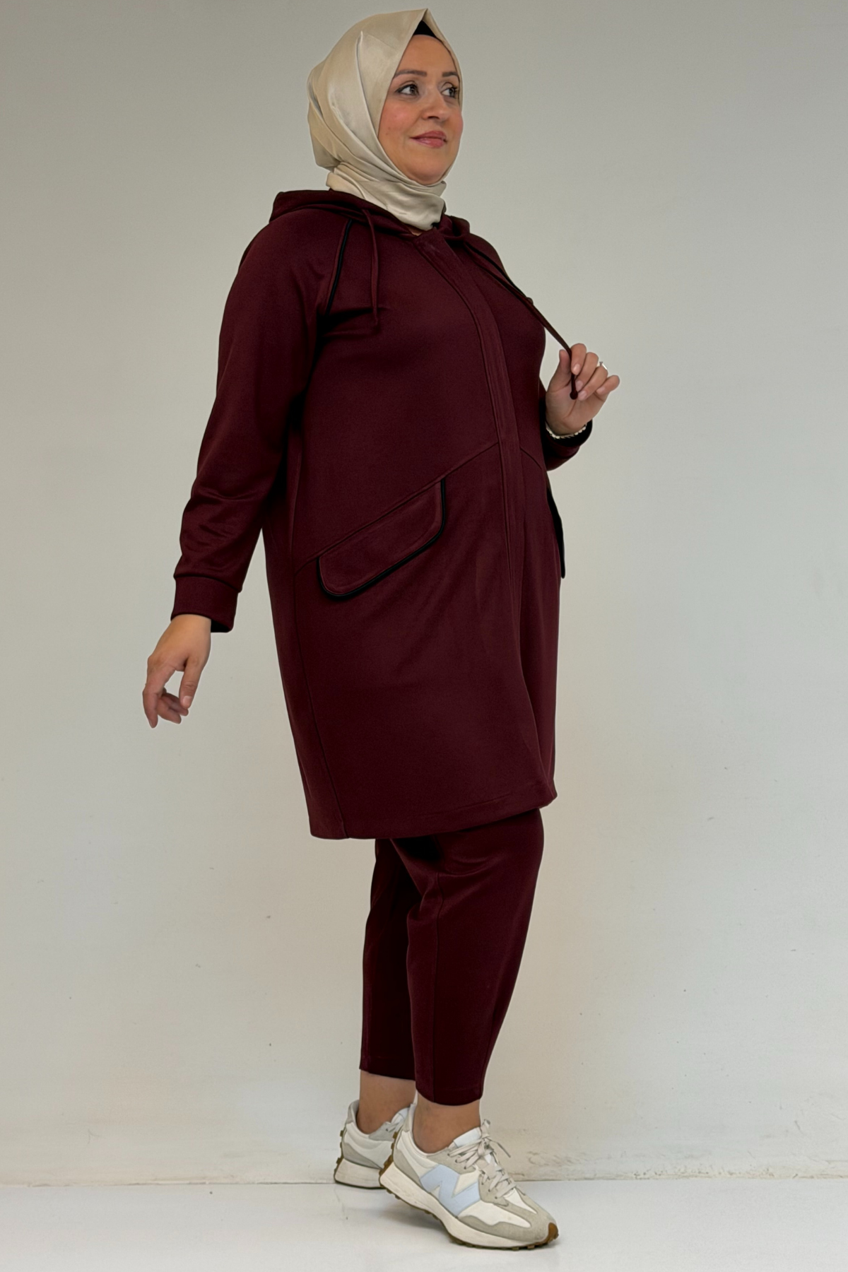 47068 Büyük Beden Çıtçıt Detaylı Modal Tunik - Bordo