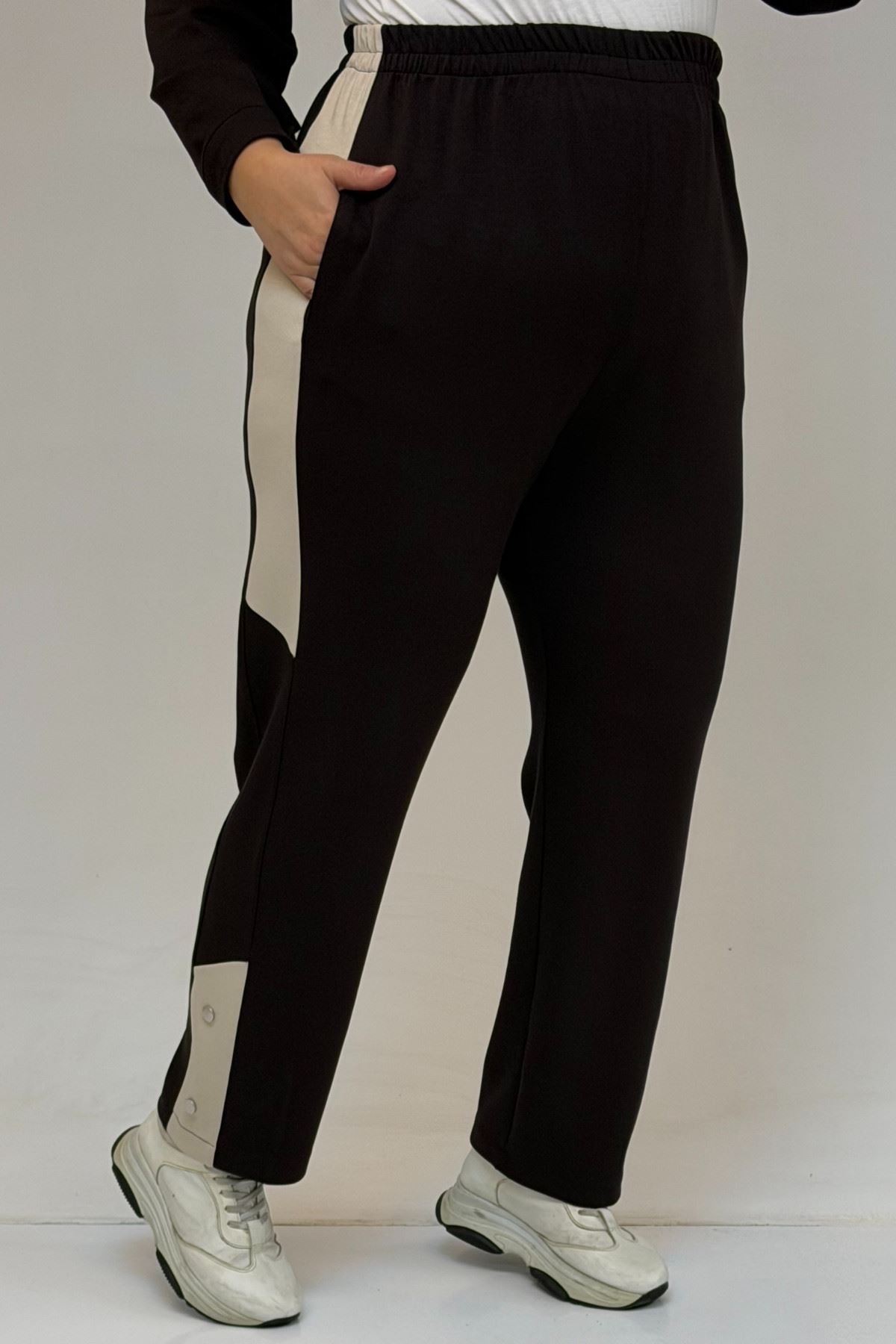 57042 Büyük Beden Yarım Patlı Çıtçıtlı Modal Pantolonlu Takım - Kahve