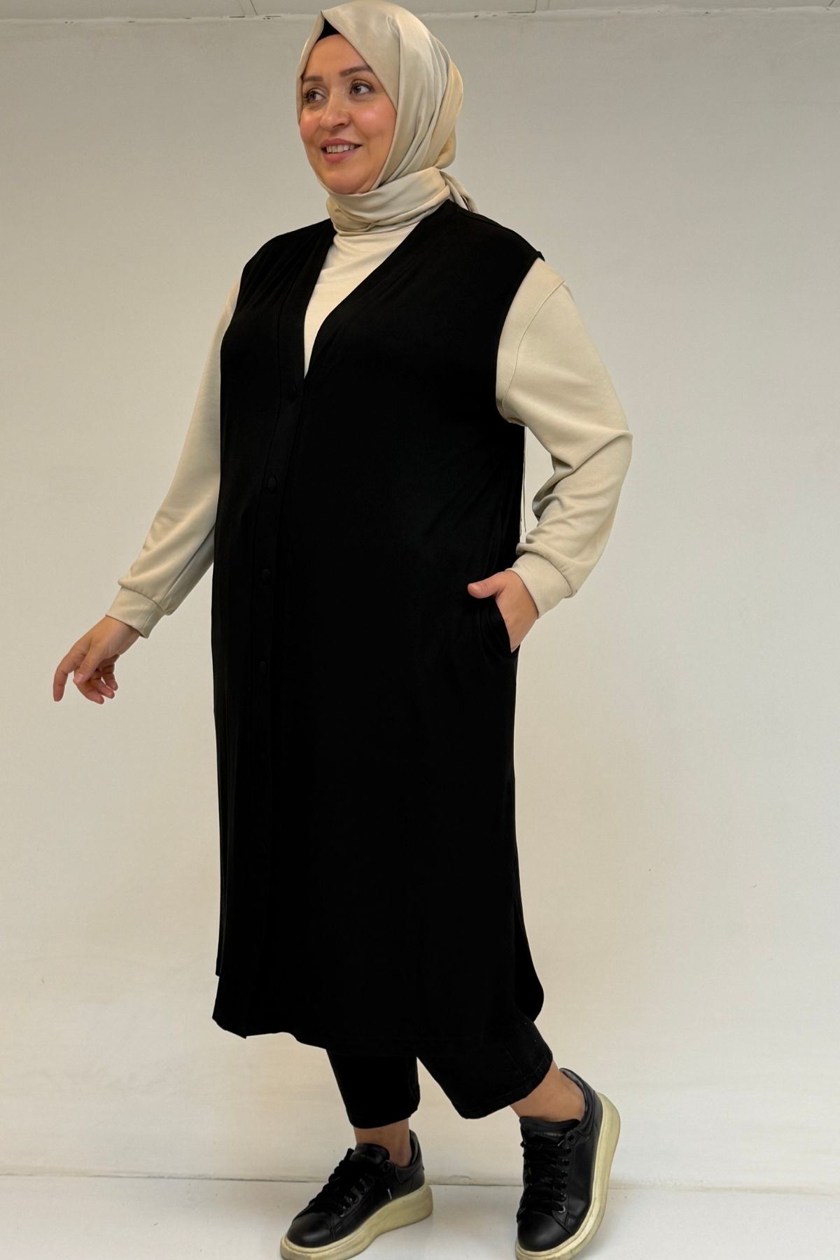 54017 Büyük Bedenkaplama Düğmeli Giy-Çık Penye Yelek - Siyah