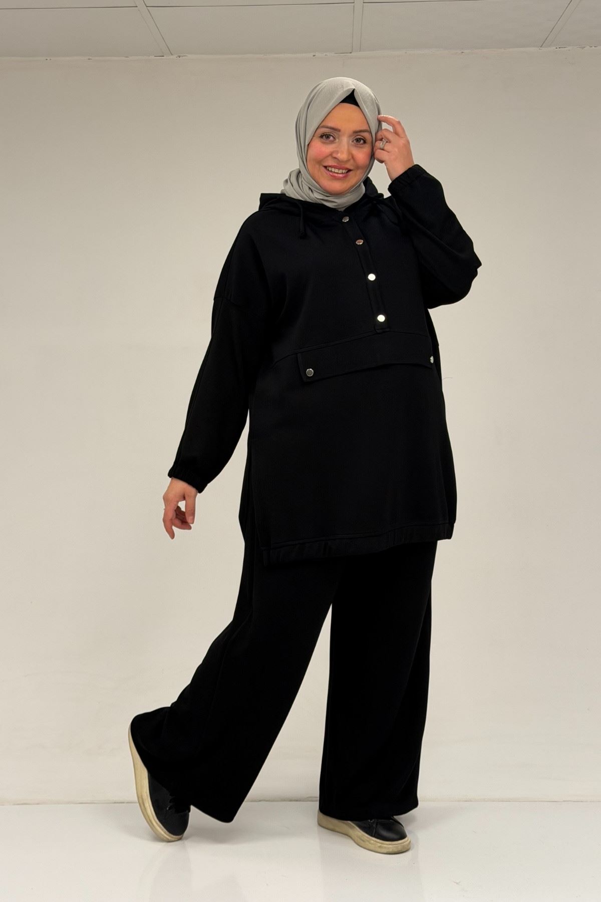 47089 Büyük Beden Yarım Patlı Kapşonlu Pantolonlu Modal Takım - Siyah