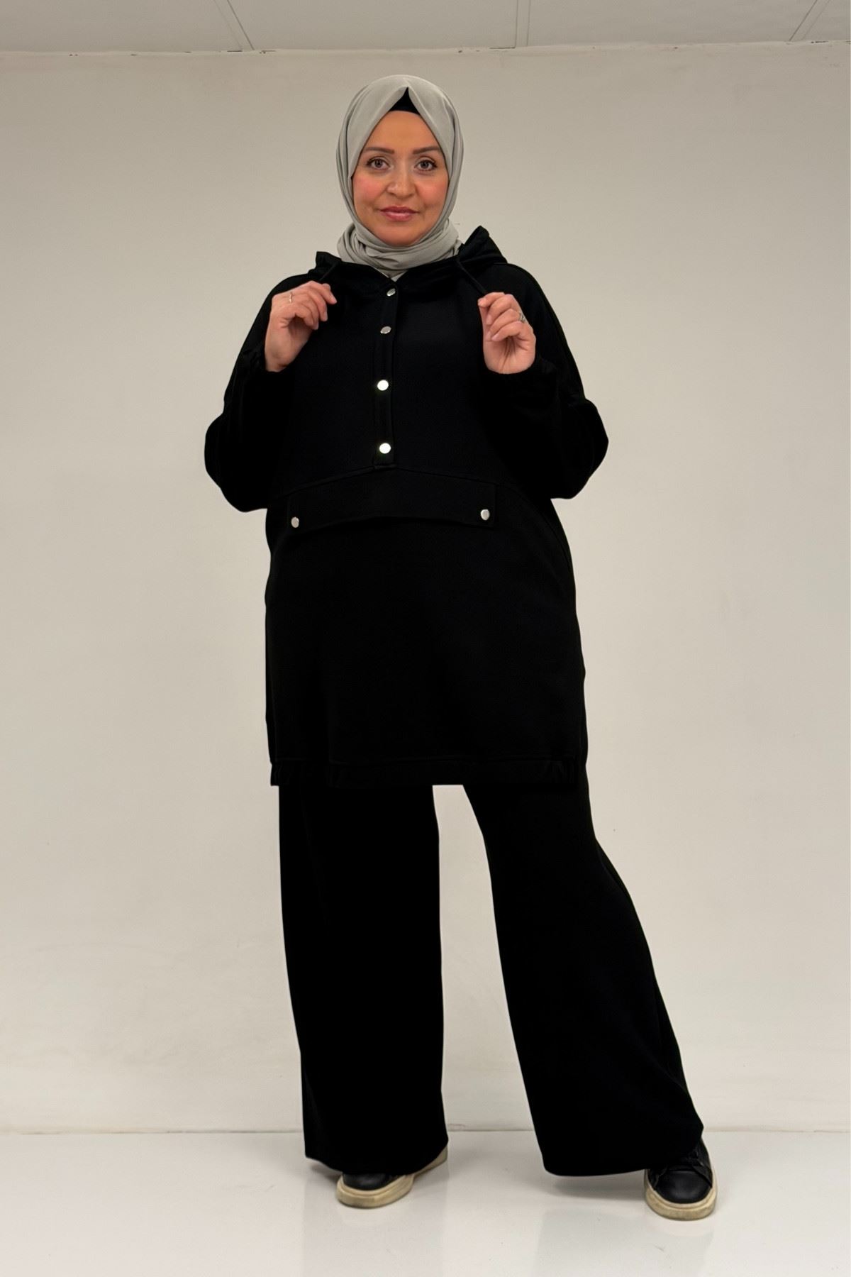 47089 Büyük Beden Yarım Patlı Kapşonlu Pantolonlu Modal Takım - Siyah