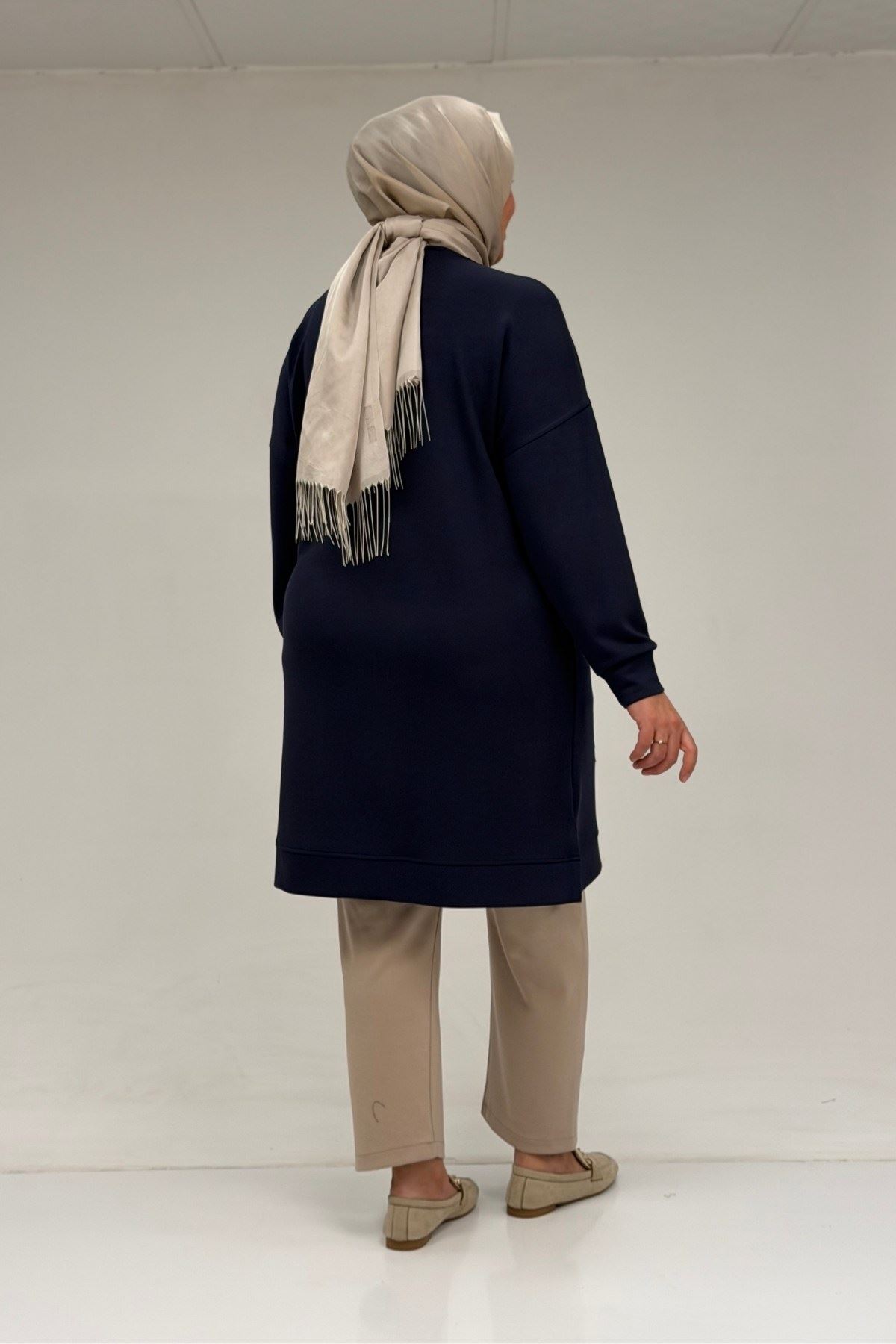 48089 Büyük Beden Beyoğlu Taşlı Modal Tunik - Lacivert