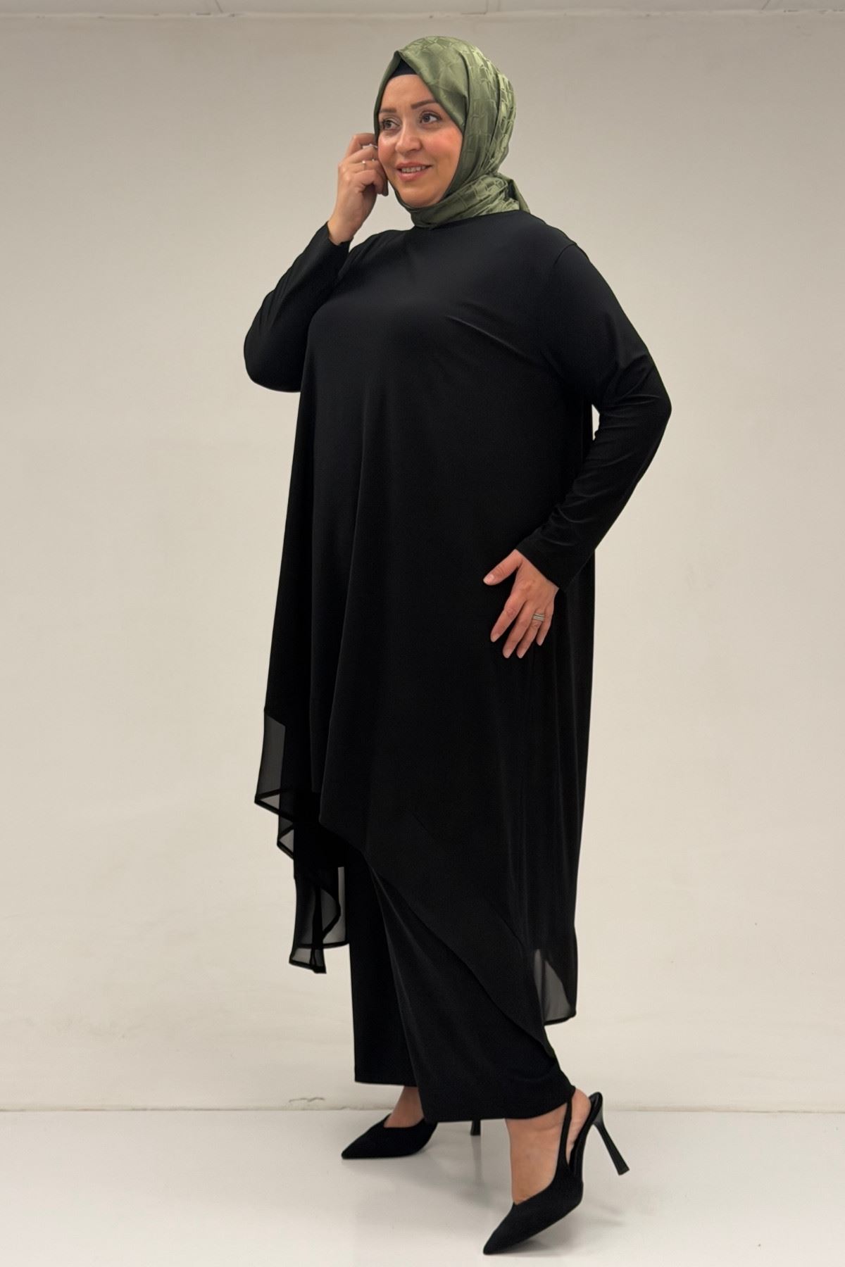 7602 طقم بنطلون و تونيك مقاس كبير - أزرق ملكي    