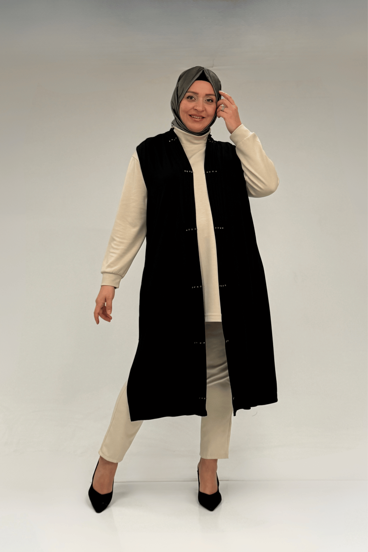 54005 Büyük Beden Patı Pileli Giy Çık Yelek - Siyah