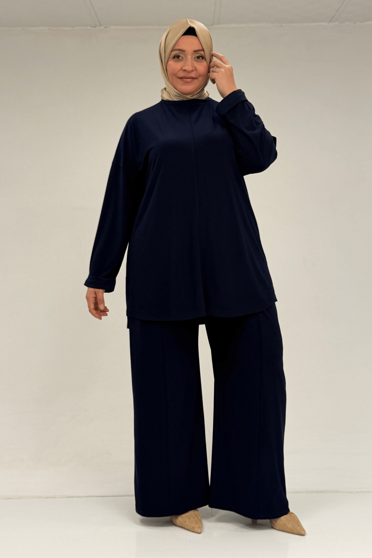 67001 Büyük Beden Kol Manşeti Duble Model Sandy Pantolonlu Takım - Lacivert