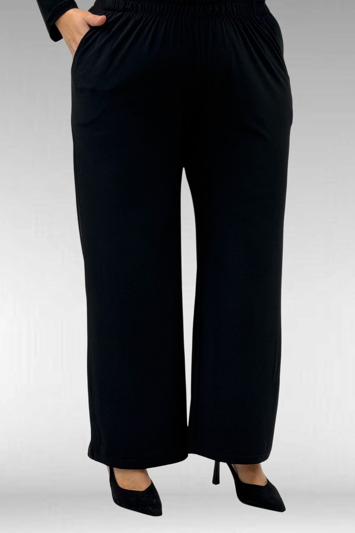 67009 Büyük Beden Etek Ucu Şifon Detaylı Sandy Pantolonlu Takım - Siyah