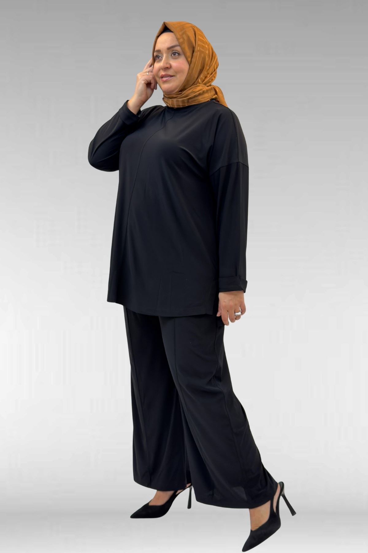 67001 Büyük Beden Kol Manşeti Duble Model Sandy Pantolonlu Takım - Siyah