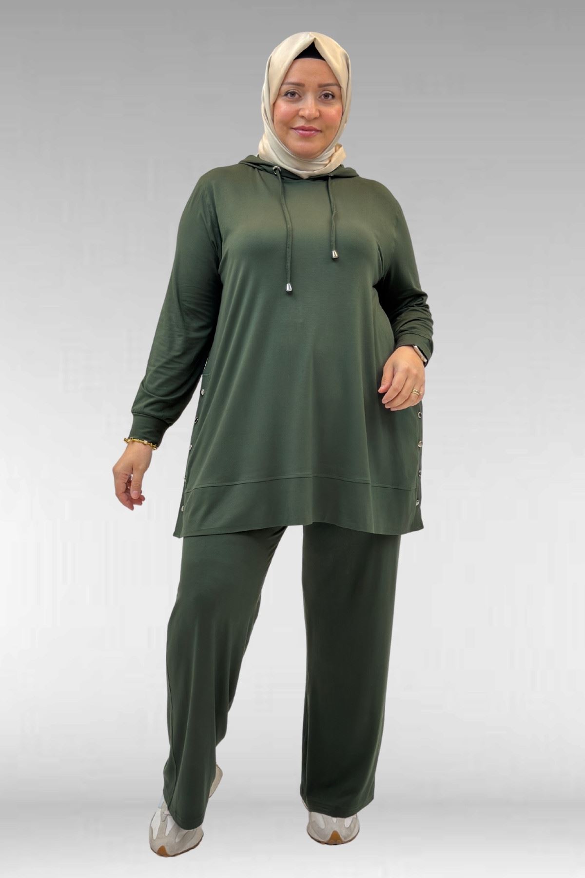 67034 Büyük Beden Yanları Patlı Penye Pantolonlu Takım - Haki