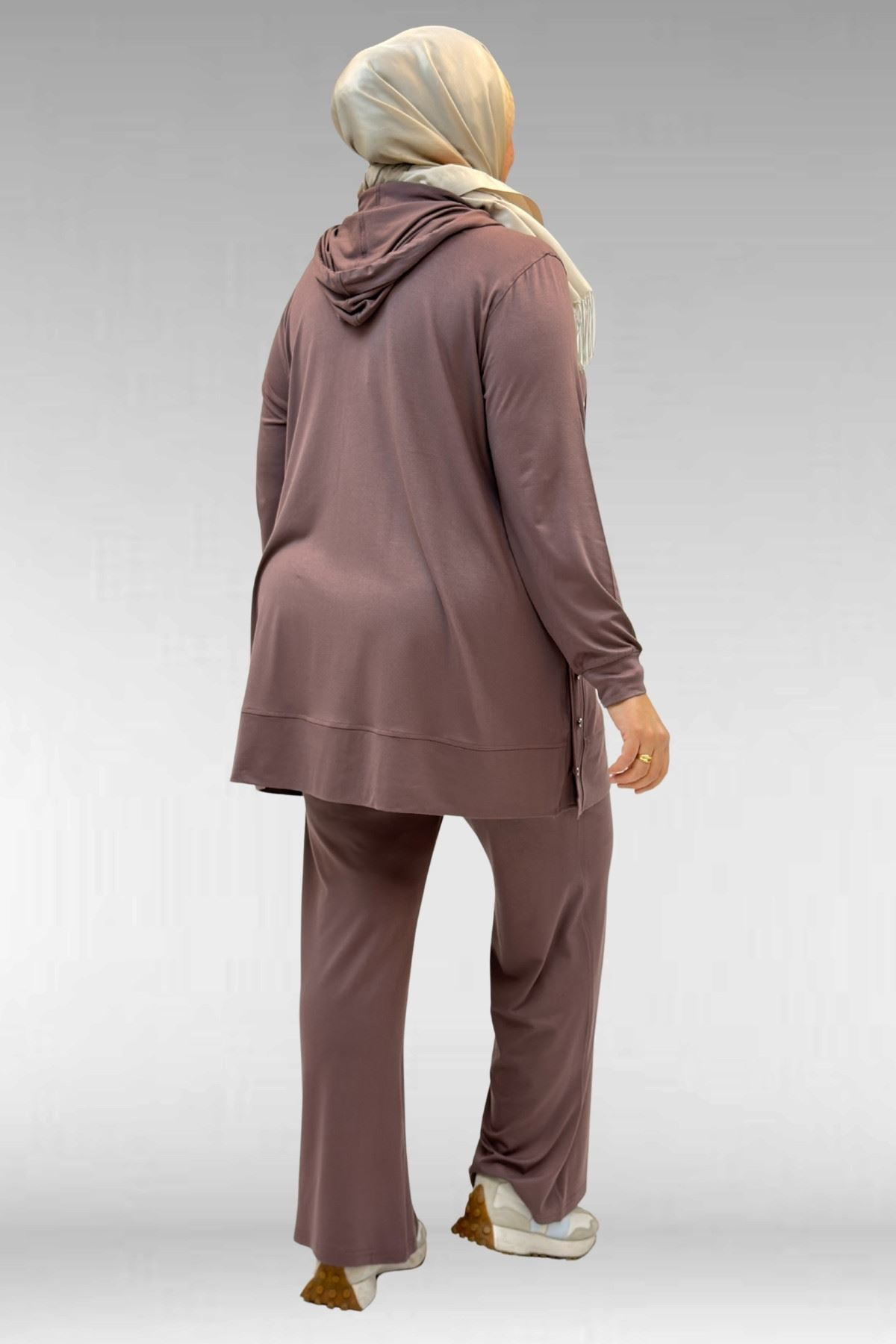 67034 Büyük Beden Yanları Patlı Penye Pantolonlu Takım - Vizon