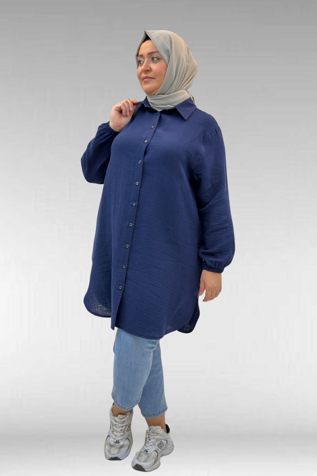 58091 Büyük Beden Kolları Lastikli Müslin Gömlek - Lacivert