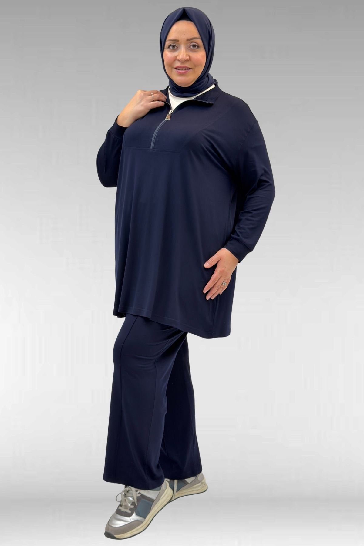 67014 Büyük Beden Parçalı Yakalı Fermuarlı Pantolonlu Penye Takım - Lacivert