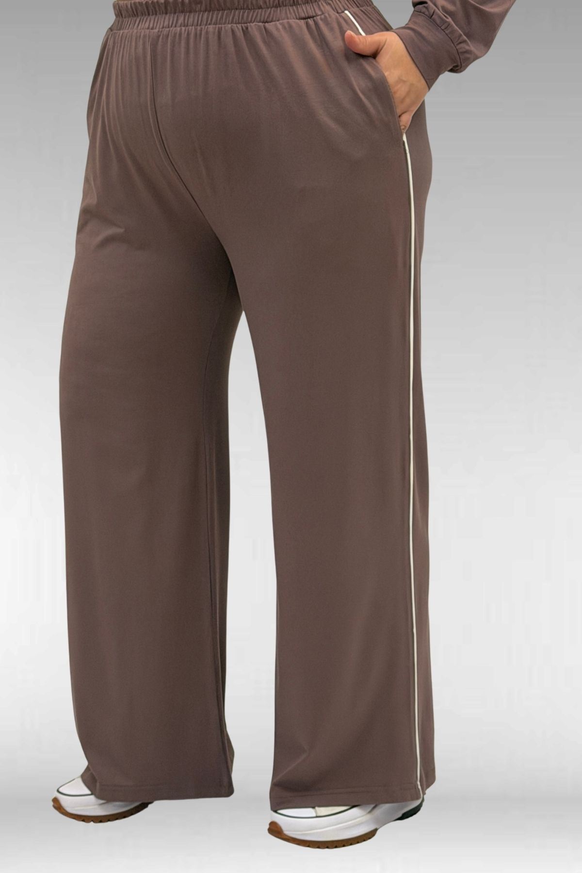 67012 Büyük Beden Biye Detaylı Penye Pantolonlu Takım - Vizon