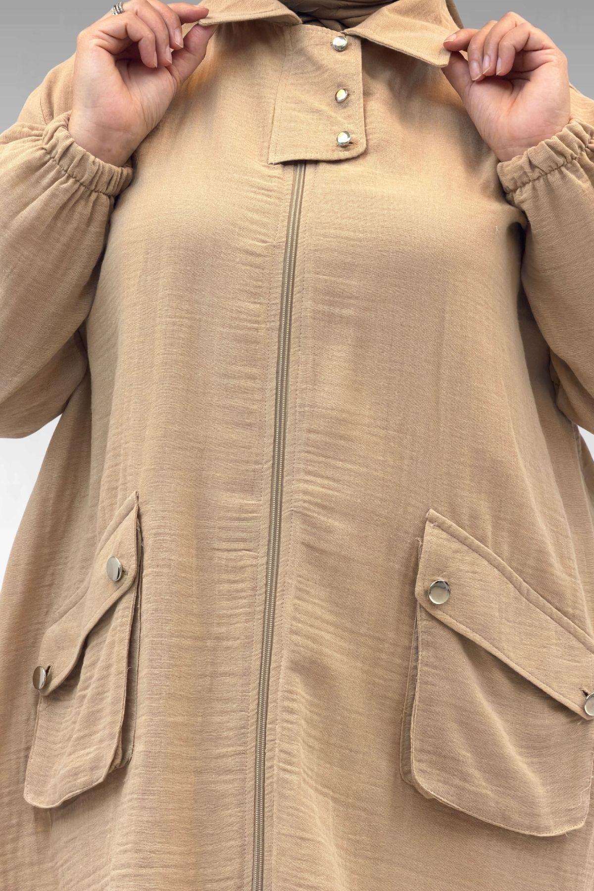 63001 Büyük Beden Cep Ve Patı Çıtçıt Detaylı Müslin Ceket - Bej