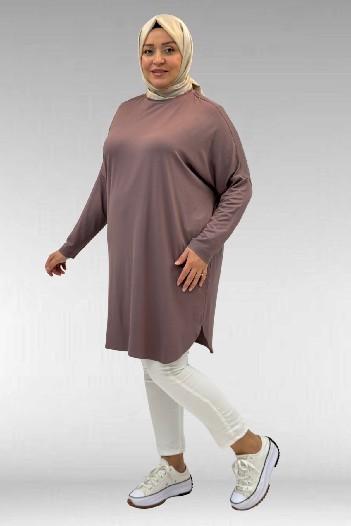 8180 تونيك بأزرار مقاس كبير -  لون القهوة 