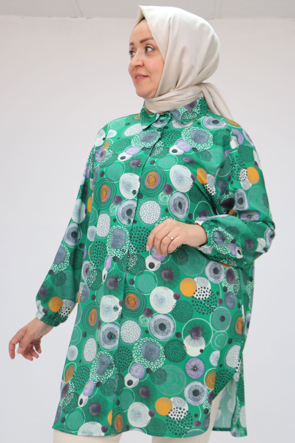98052 Büyük Beden Erkek Yakalı Jesica Gömlek Tunik - Daire Desen Beneton