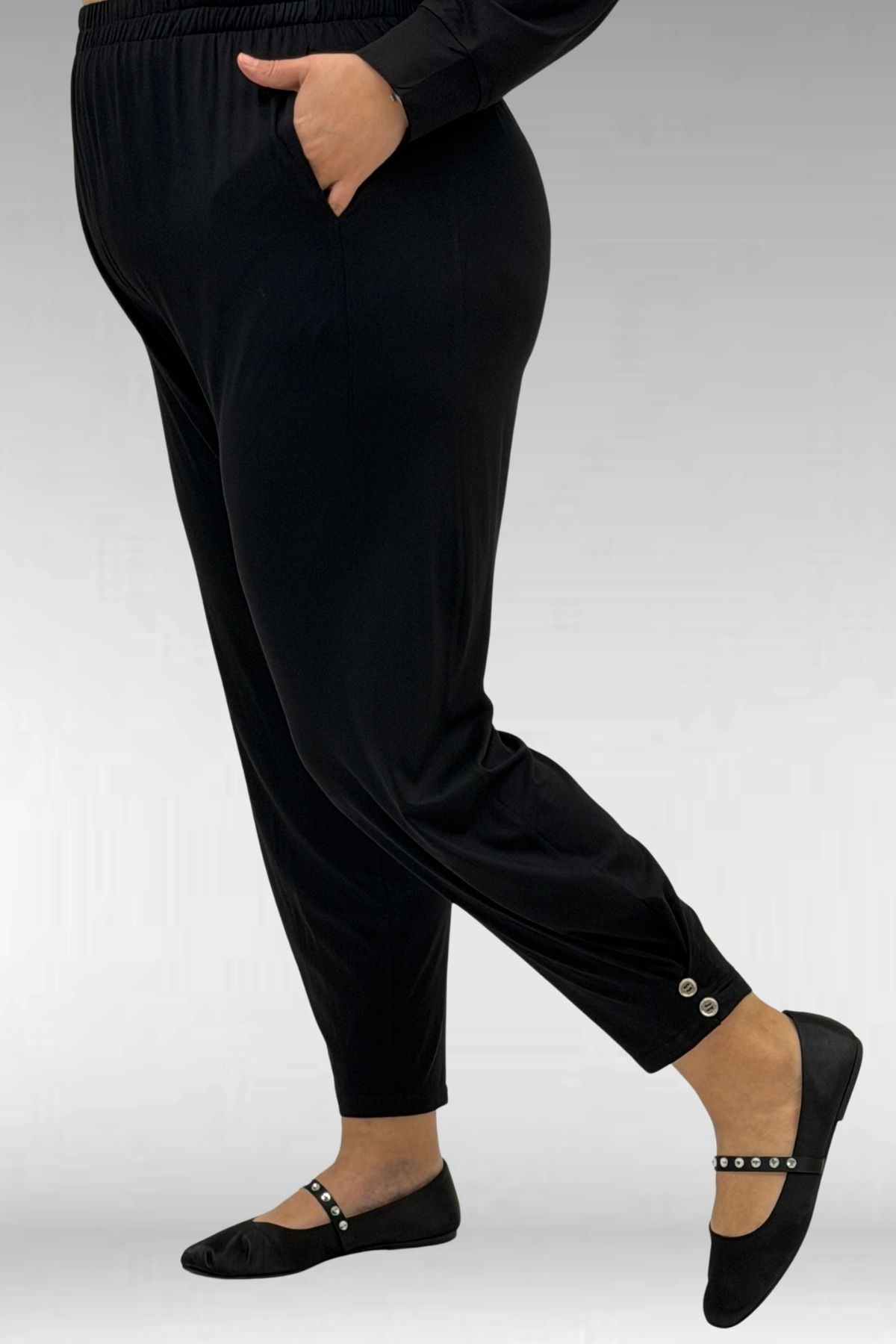 67041 Büyük Beden Düğme Detaylı Penye Pantolonlu Takım - Siyah