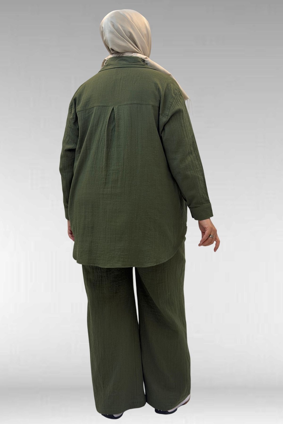 67038 Büyük Beden Erkek Yakalı Müslin Pantolonlu Takım - Haki