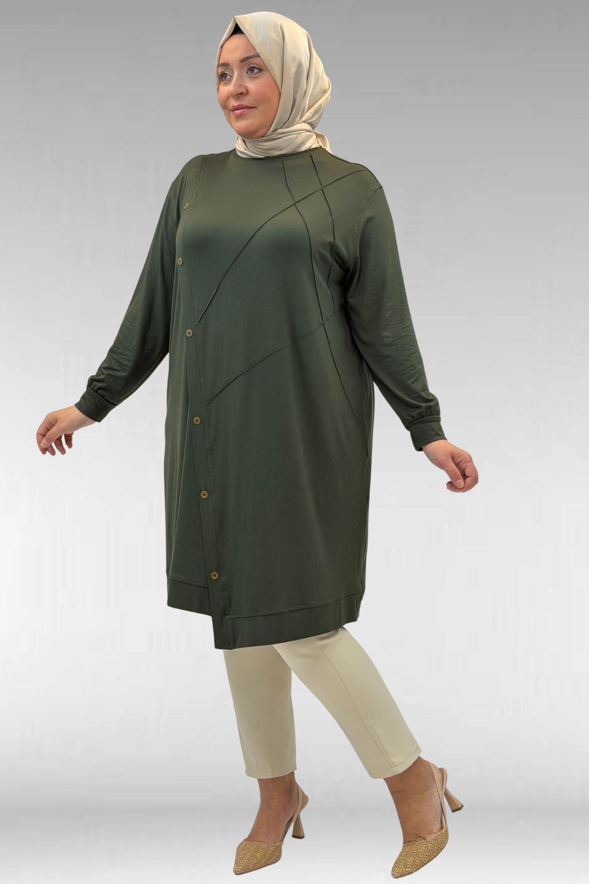 68006 Büyük Beden Pat Üzeri Düğme Detaylı Penye Tunik - Haki