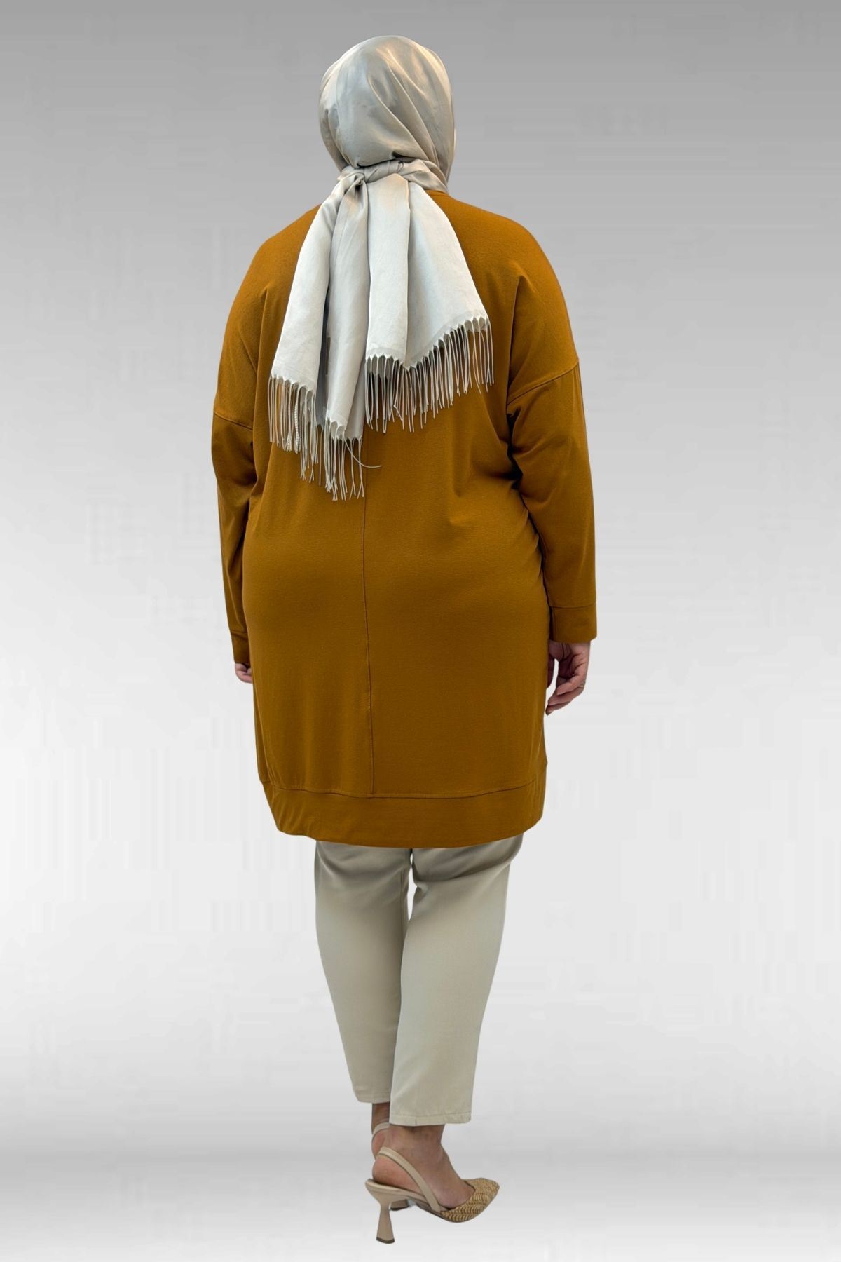 68001 Büyük Beden Önü Taş Baskı Detaylı Penye Tunik - Hardal