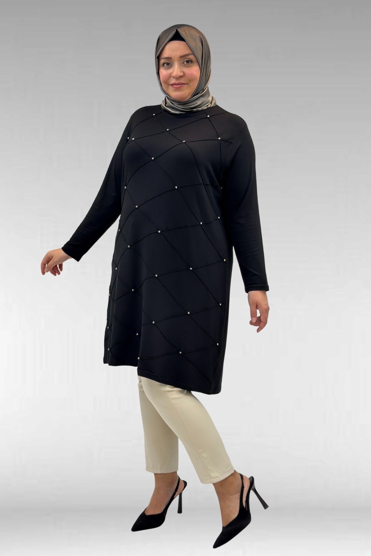 68004 Büyük Beden Çıma Detaylı Penye Tunik - Siyah